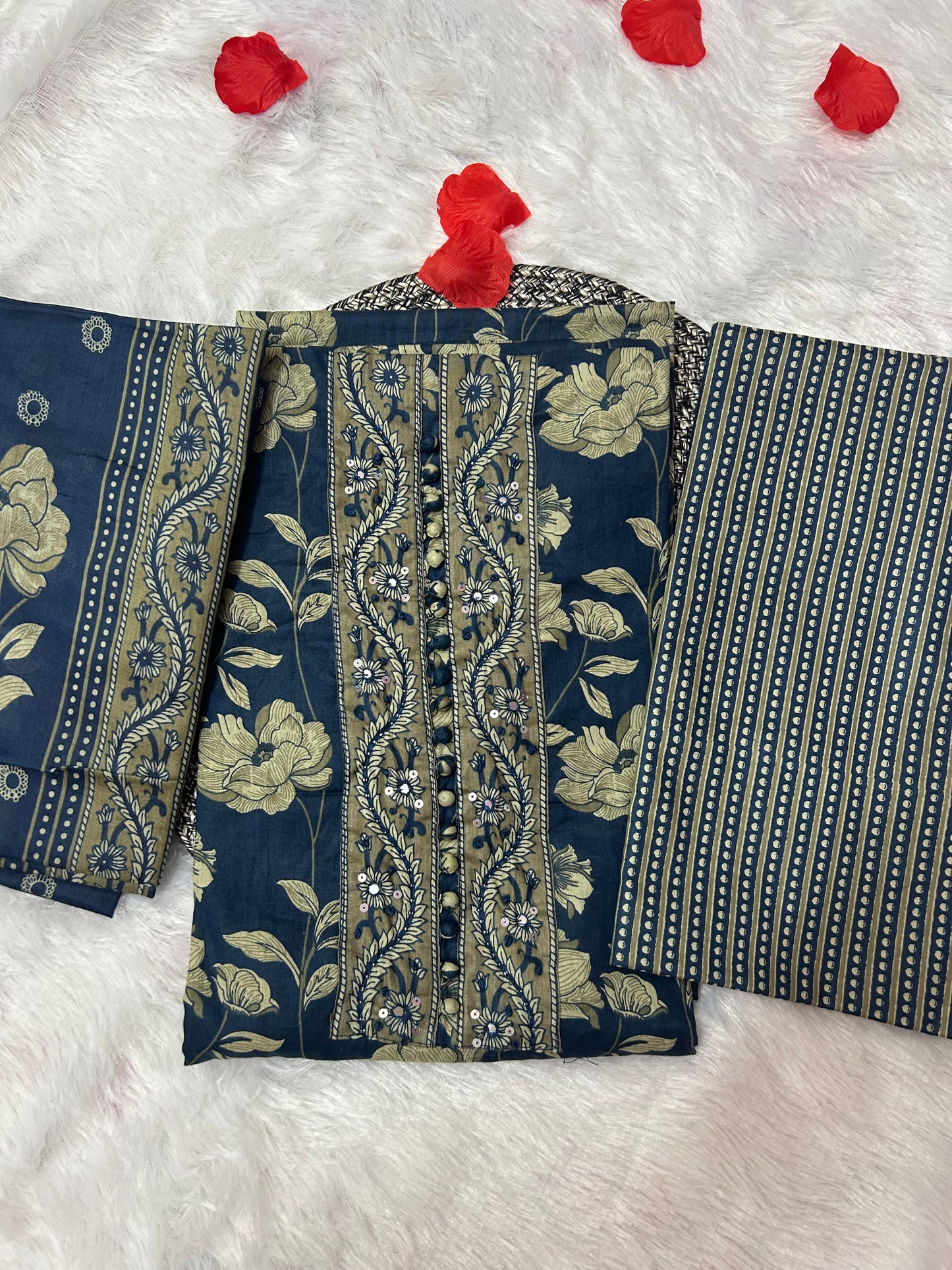 BLUE COTTON SUIT WITH MIRROR WORK