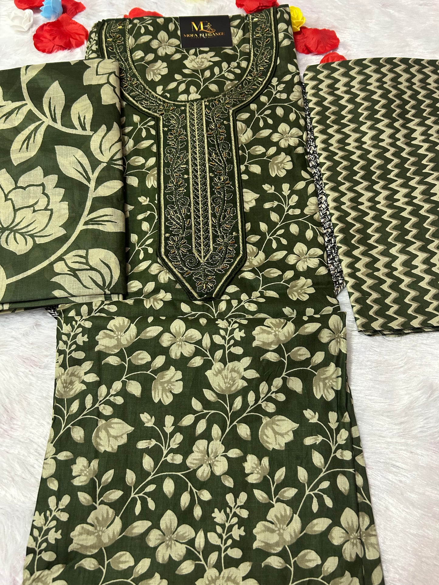 DARK GREEN COTTON SUIT WITH THREAD WORK