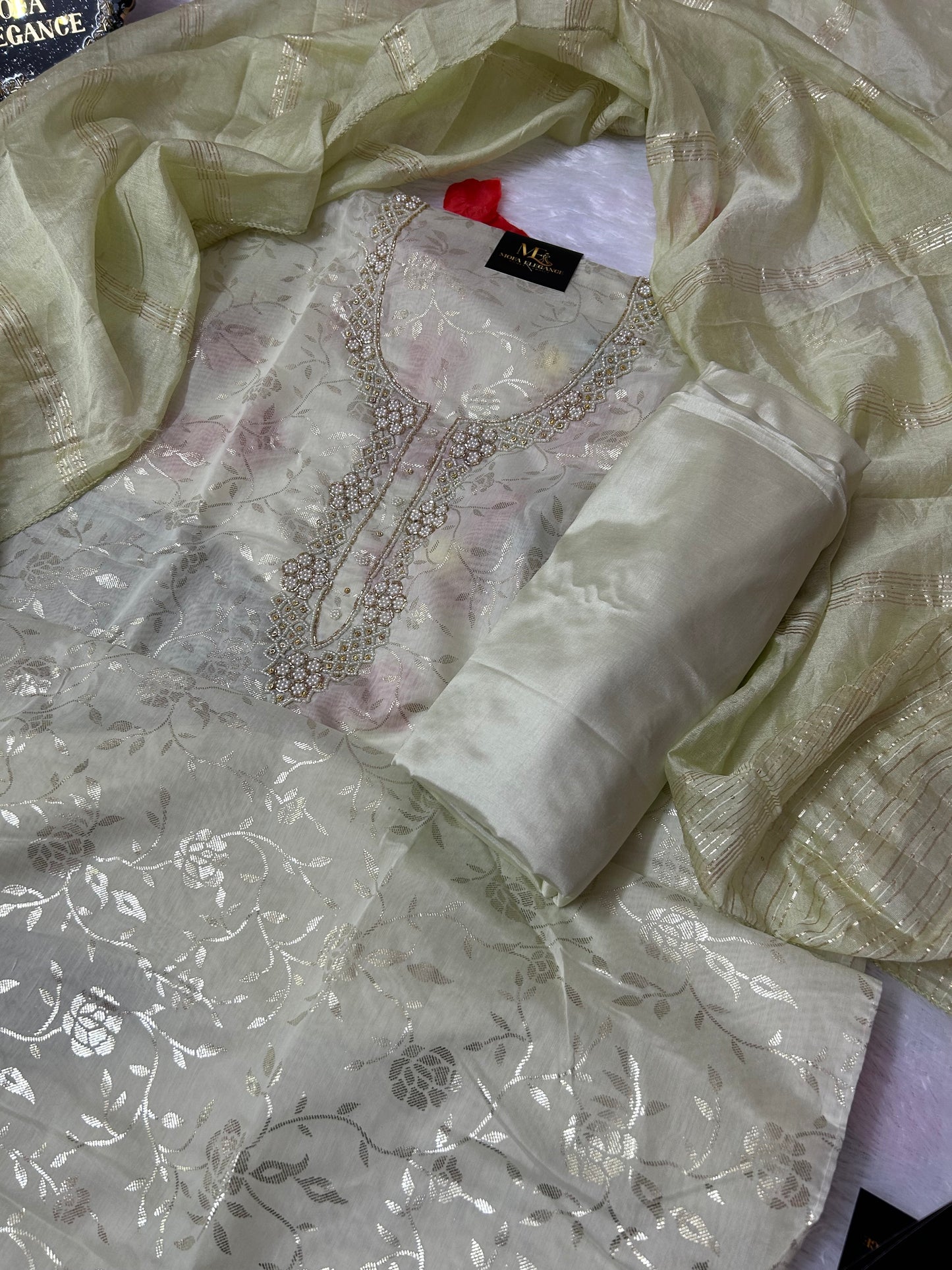 CREAM ORGANZA SUIT WITH CUTDANA WORK