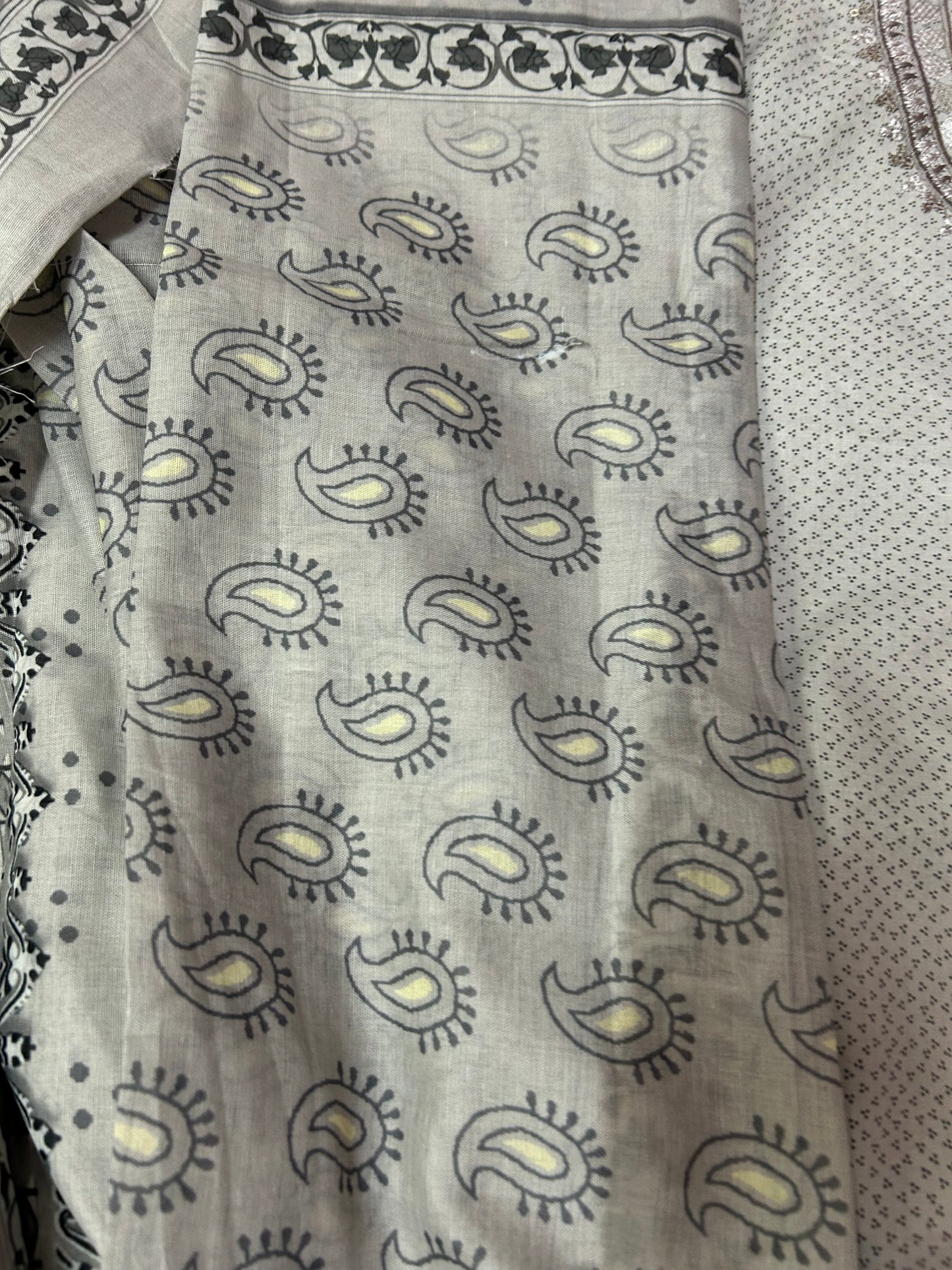 GREY COTTON SUIT WITH EMBROIDERY WORK