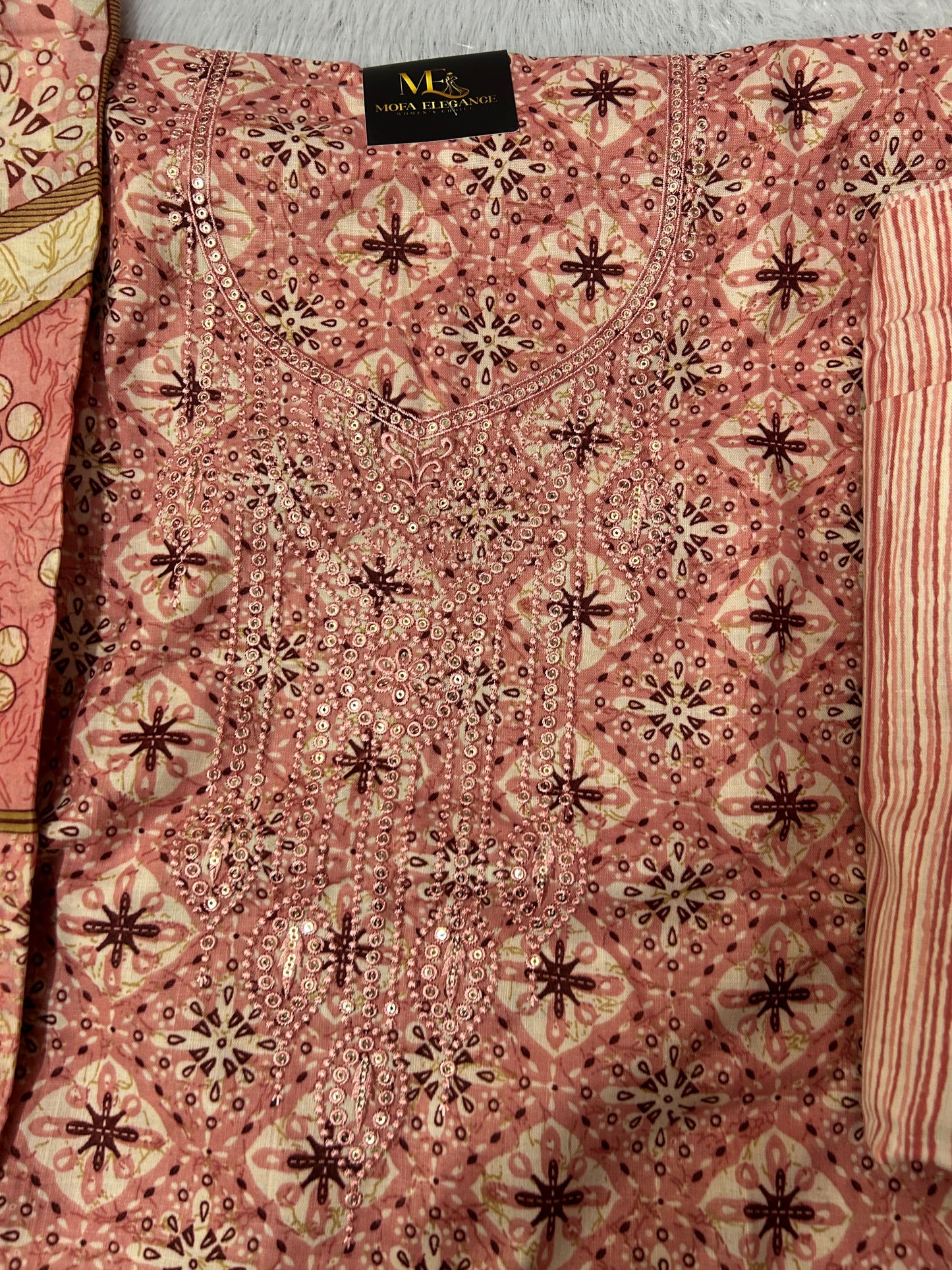 PINK COTTON SUIT WITH THREAD WORK