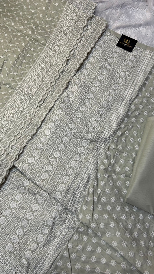 GREY COTTON SUIT WITH THREAD WORK